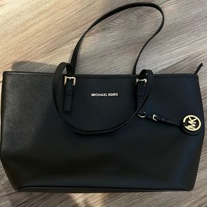 Black tote Michael Kors purse